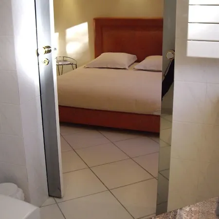 Bed and breakfast Mas Des Oliviers Niza